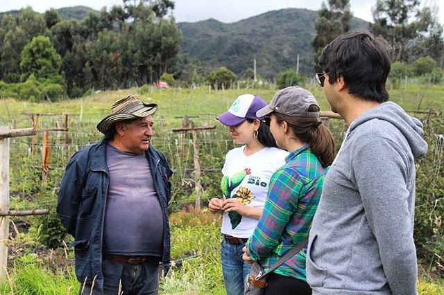 We feel so happy to show the beautiful Soacha to our visitors! This land is so special! So are our local partners @caminandoelterritorio ! 🇨🇴🌳
.
.
.
.
.
.
.
.
.
.
#travelforjustice #ecotourisme #ecoturismo #responsibletourism #sustainabletourism #turismosustentavel #naturelovers #environment #humanrights #derechoshumanos #suacha #soachacolombia #bogota #caminandoelterritorio #turismoquetransforma #picoftheday #usa #colombiatravel #travelblog #campesinos #americalatina #southamericatrip